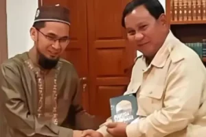 ustadz adi hidayat